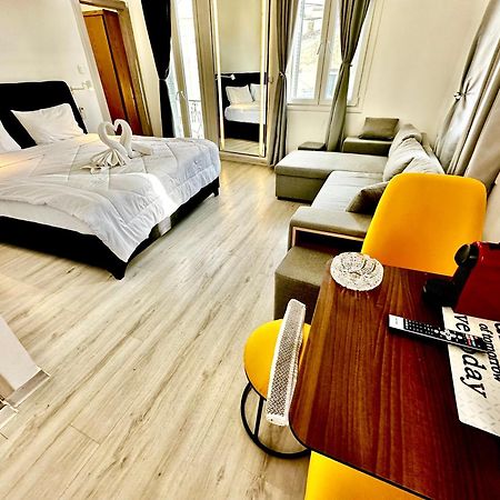 Travelers Luxury Suites, Studios & Apartments Corfu  المظهر الخارجي الصورة