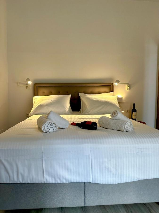 Travelers Luxury Suites, Studios & Apartments Corfu  المظهر الخارجي الصورة
