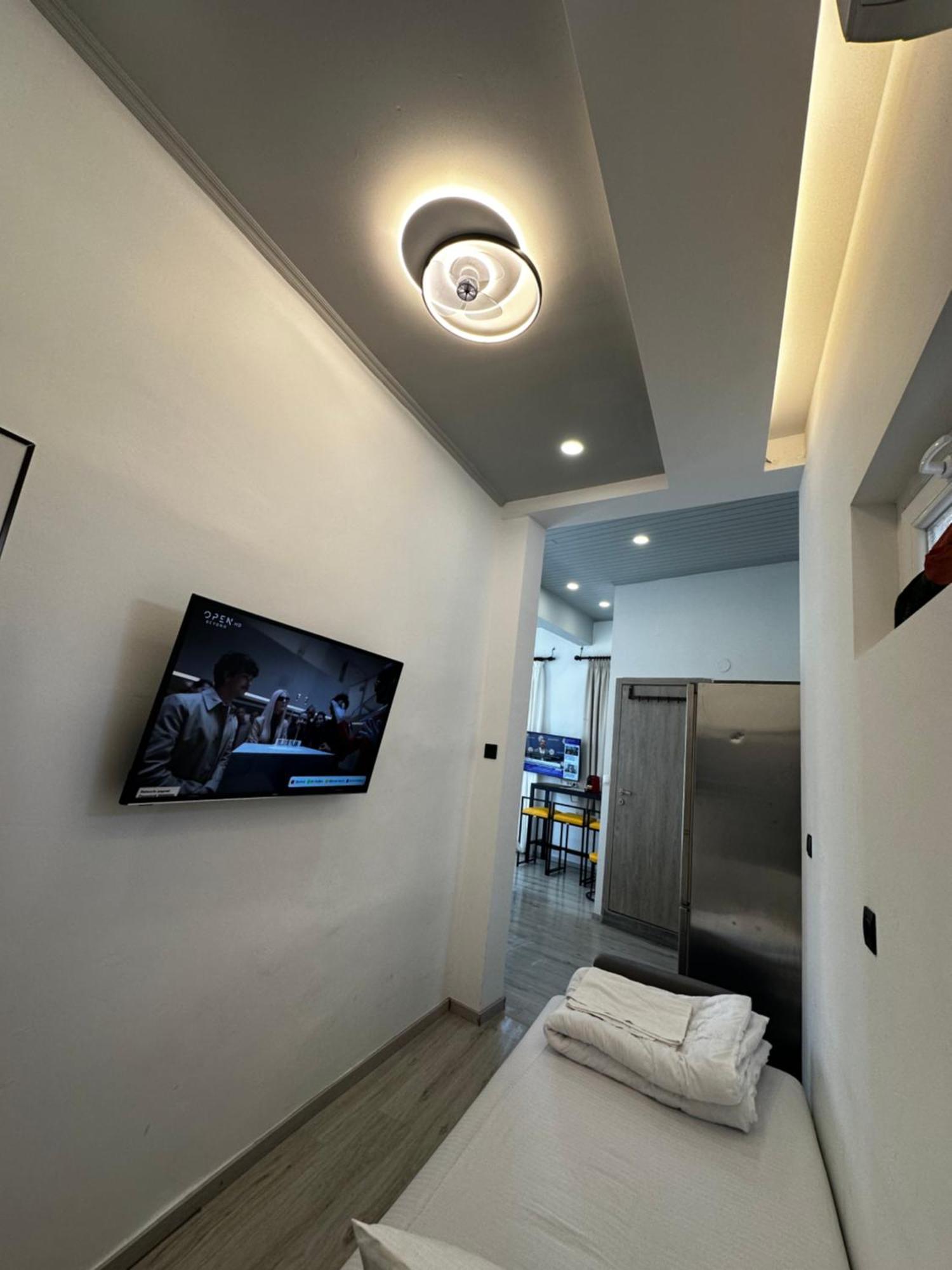 Travelers Luxury Suites, Studios & Apartments Corfu  المظهر الخارجي الصورة