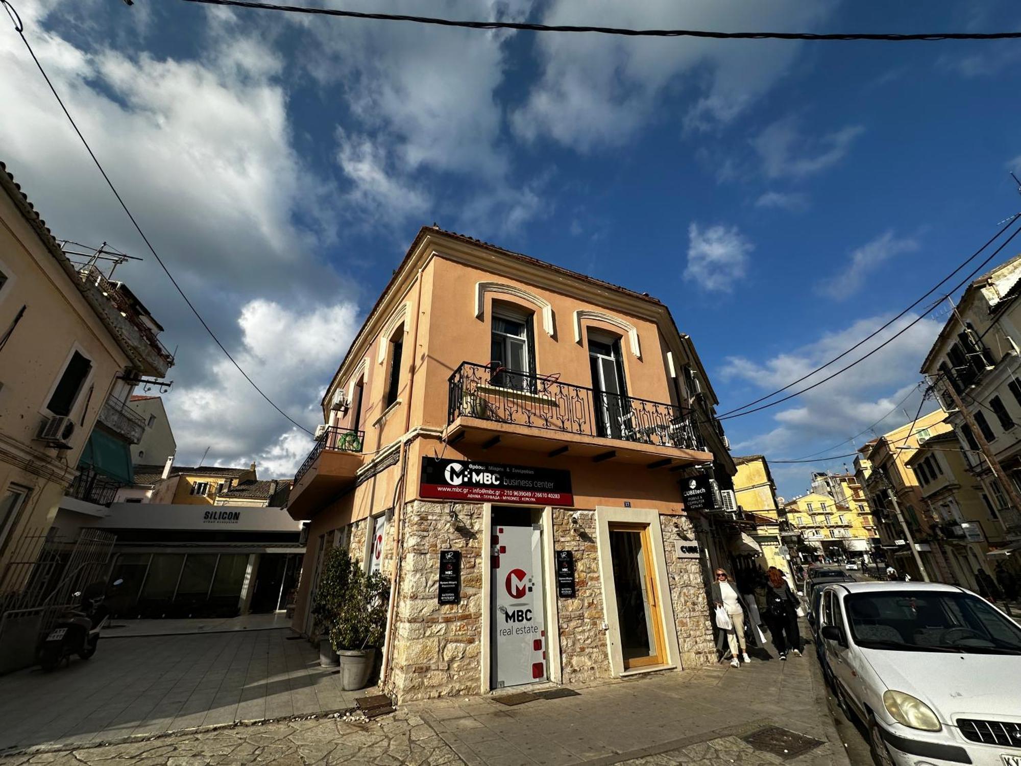 Travelers Luxury Suites, Studios & Apartments Corfu  المظهر الخارجي الصورة